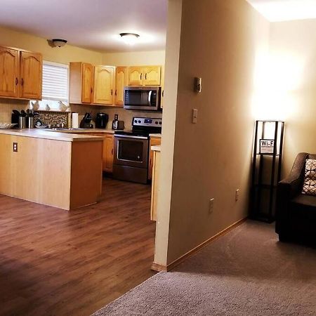 *Amenity-Filled Waterfront Oasis @Saw Creek Estates Near Waterfalls And Hiking* East Stroudsburg Dış mekan fotoğraf